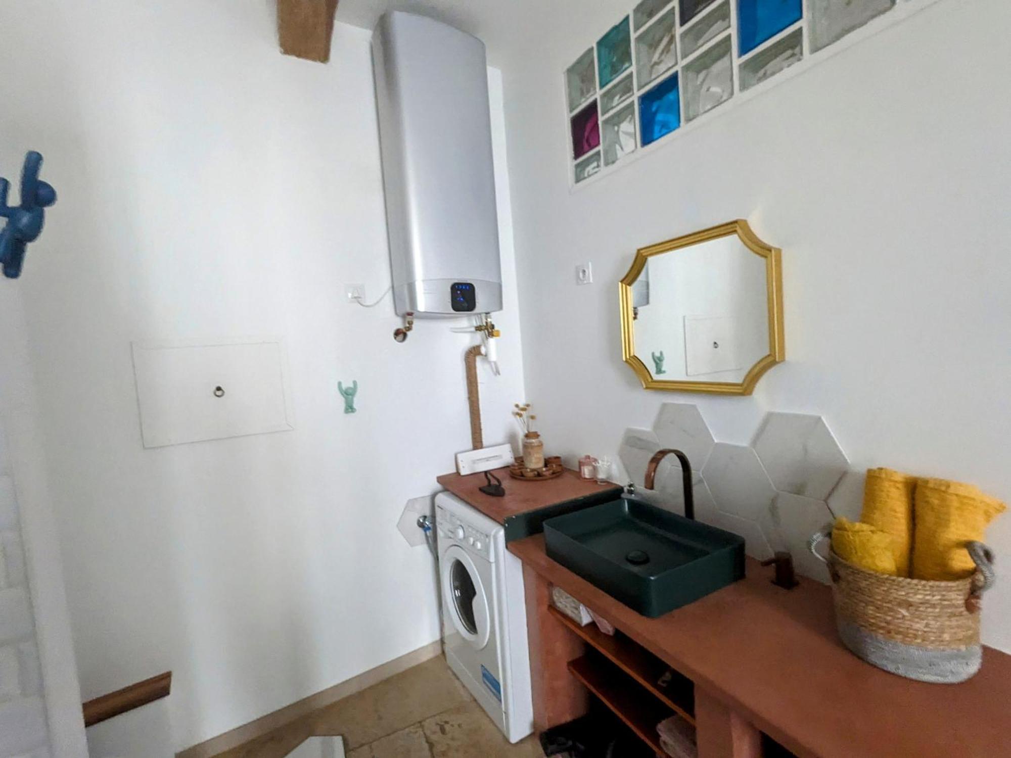Cocon Chaleureux Proche Ecusson Apartamento Nîmes Exterior foto